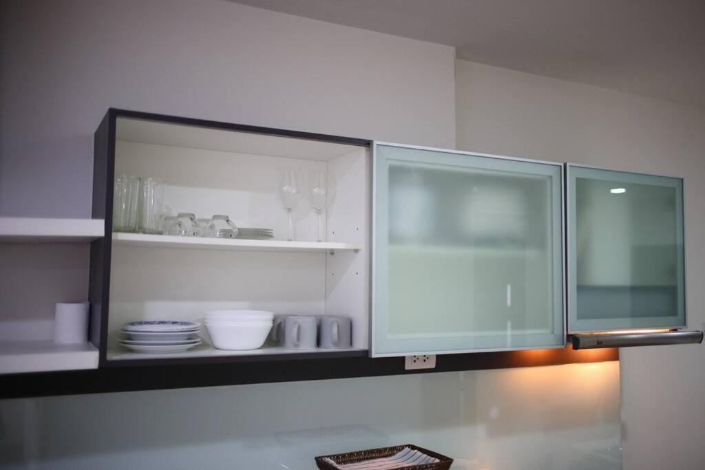 Apartment Specious Luxury 2 Bedrooms Apt. *